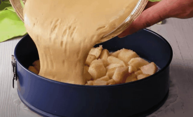 jednoduchý foto recept na lahodný jablečný koláč jednoduchý foto recept na lahodný jablečný koláč