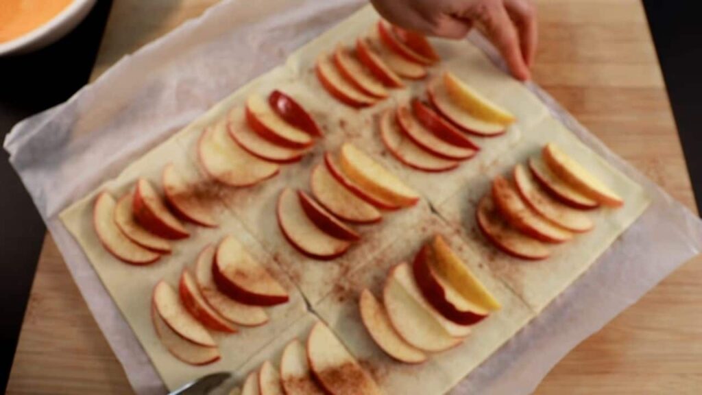 Taštičky z listového těsta a jablek