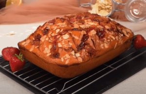 babiččin jahodový koláč, na kterém si pochutná celá rodina – vyzkoušejte tuto dobrotu!