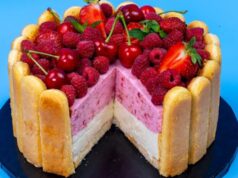 malinový dort, jako z říše snů: vyzkoušejte tento skvělý, nepečený dort!