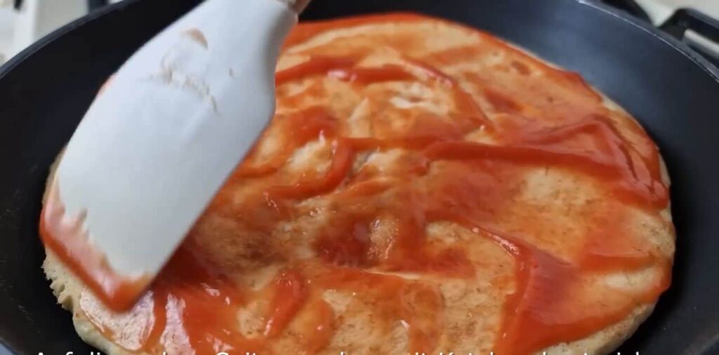 Připravte si rychlou pizzu bez trouby – velmi chutná