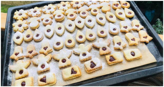 nejlepší linecké cukroví s marmeládou