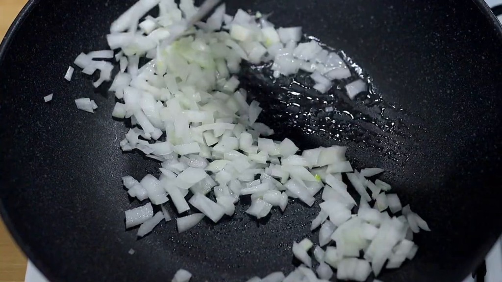 recept na lahodné karbanátky pečené v troubě Recept na lahodné karbanátky pečené v troubě