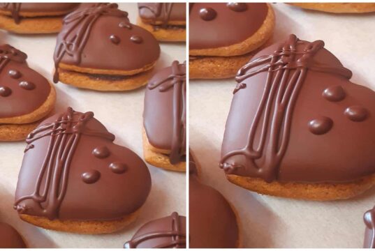 perníčky s čokoládovou polevou plněné povidly