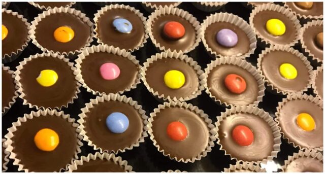 velmi chutné šohajky ozdobené lentilkou velmi chutné šohajky ozdobené lentilkou