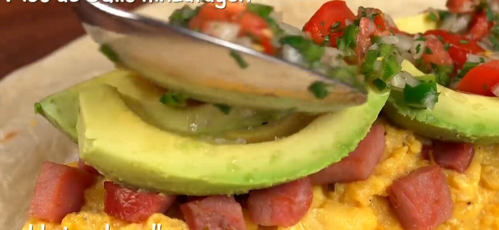 Lahodné snídaňové burrito z jednoduchých surovin – tip na netradiční snídaně