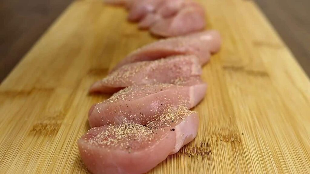 Kuřecí prsíčka obalená ve slanině