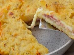 recept na skvělou bramborovou kapsu plněnou šunkou a sýrem – během pár minut připravená!