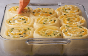 vyzkoušejte tyto skvělé mini tortilly z kynutého těsta!