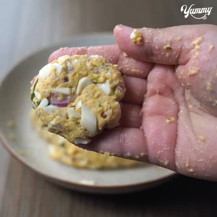 Netradiční recept na chuťovku z vajec – křupavá smažená vajíčka