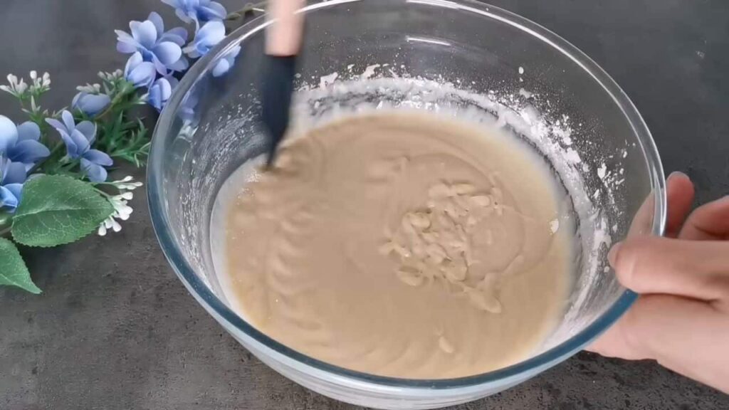 Domácí pečená vanilkovo - kakaová bábovka - jako od babičky