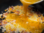snídaně plná bílkovin – připravte si tuto skvělou vaječnou omeletu
