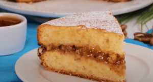 tajemství dokonalého jablečného koláče s vlašskými ořechy odhaleno – jednoduchý recept!