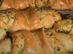 upečte si vynikající bylinkové rohlíčky z kynutého těsta: recept krok za krokem