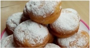 Skvělý recept na domácí koblihy s marmeládou skvělý recept na domácí koblihy s marmeládou