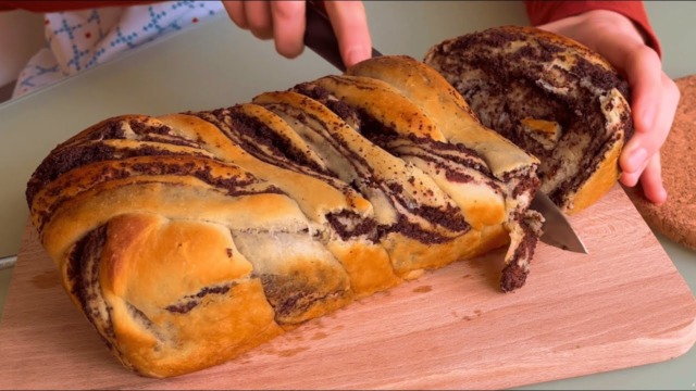 Domácí pečení makový vrkoč - Jako od babičky!