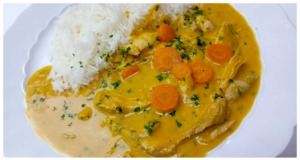 Recept na kuřecí maso v mrkvové omáčce s rýží recept na kuřecí maso v mrkvové omáčce s rýží