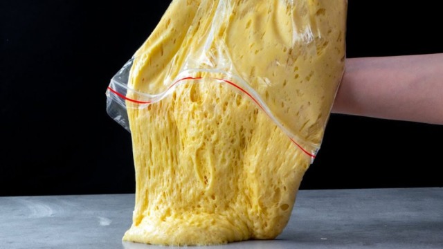 recept máte chuť na sladké? tento dezert v sáčku je pro vás rychlým řešením!