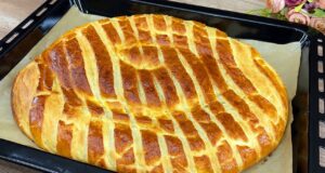 Mřížkový máslový chlebík z domácího lístkového těsta