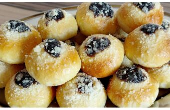 Jako od babičky, ale téměř bez práce: Objevte kouzlo bleskových povidlových koláčků Měkoučké koláčky s povidly a tvarohem