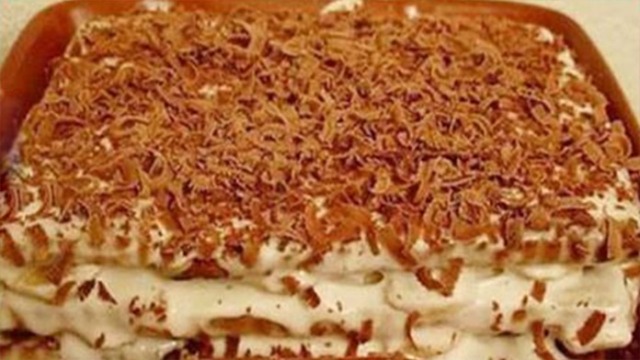inspirace na super dezert k odpolední kávě: banánový dezert se smetanou!