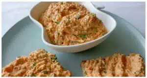 Domácí mrkvová pomazánka: Rychlý a zdravý recept nejen na chlebíčky Mrkvová pomazánka se sýrem a česnekem: