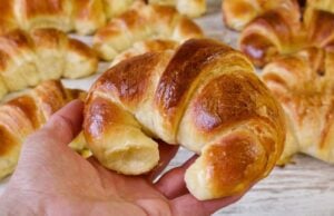 Domácí máslové croissanty – Lepši než kupované!