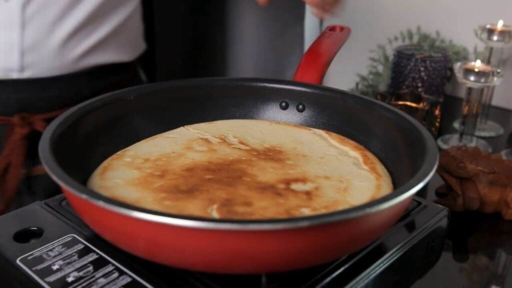 Rychlá vynikající pizza na pánvi a Báječné zapečené toasty - Slané pochoutky!