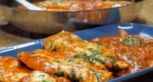 Kuřecí prsa ve skvělé zeleninové omáčce – šťavnatá, aromatická a chutná! Kuřecí prsa ve skvělé zeleninové omáčce