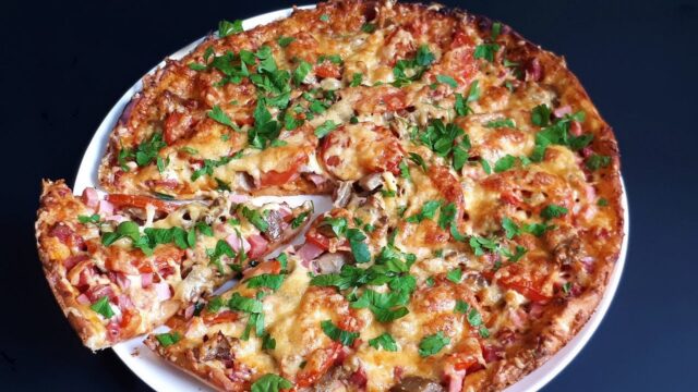 Domácí pizza Domácí pizza