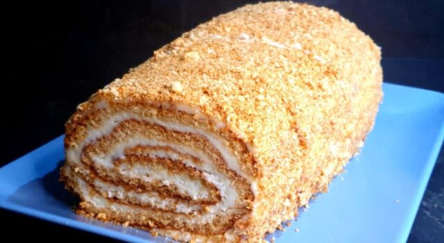 Připravte si lahodnou medovou rolku Připravte si lahodnou medovou rolku