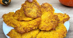 Vynikající recept na jemné dýňové placičky: zkuste je hned! Připravte si jemné dýňové placičky