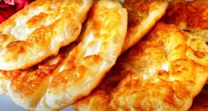 Jen mouka a horká voda – Recept na lahodné placky bez vajec a mléka Jen mouka a horká voda - Recept na lahodné placky bez vajec a mléka