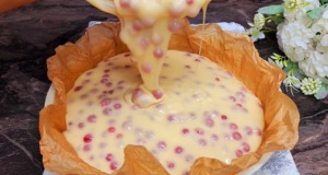 Recept na neuvěřitelně rychlý rybízový koláč Recept na neuvěřitelně rychlý rybízový koláč