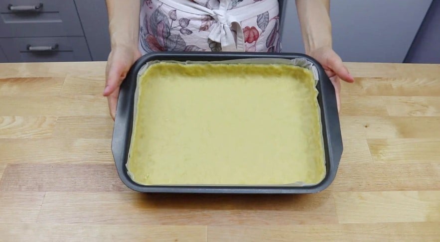 Babiččin recept - nastrouhaný jablečný koláč 