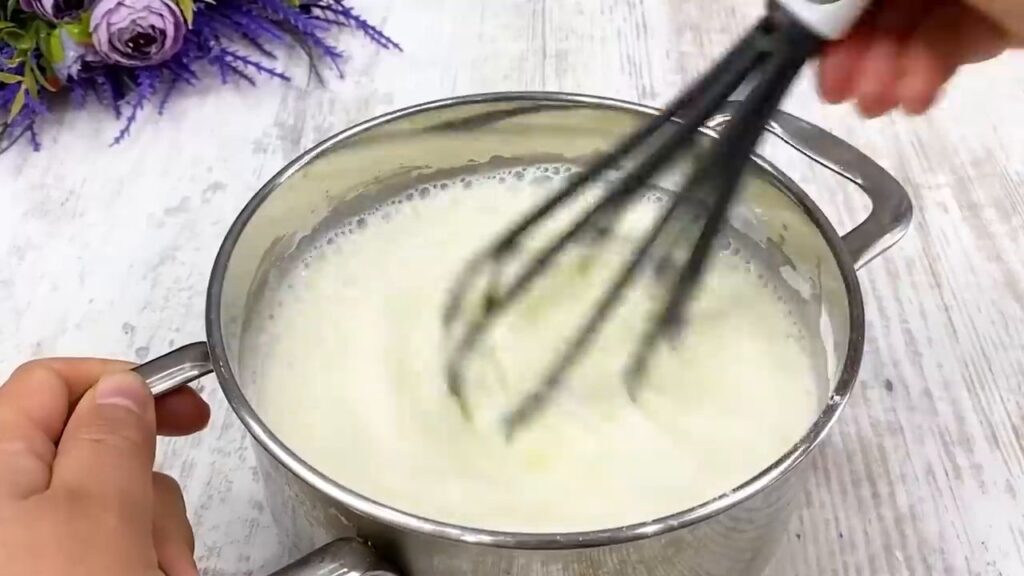 Nádherná mandlová delikatesa s jemným pudinkovým krémem