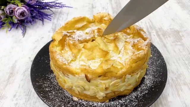 Nádherná mandlová delikatesa s jemným pudinkovým krémem