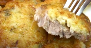 Netradiční, ale skvělé! Zapečené vepřové maso v bramborové krustě ve skvělé omáčce Netradiční, ale skvělé! Zapečené vepřové maso v bramborové krustě ve skvělé omáčce