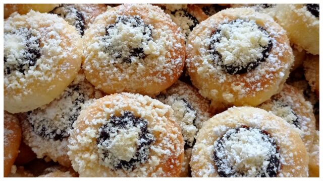 Koláčky ze šlehačkového těsta