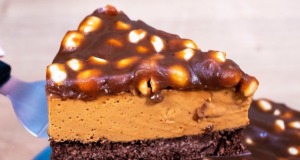 Snickers dort – bez pečení a z jednoduchých ingrediencí Snickers dort - bez pečení a z jednoduchých ingrediencí