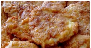 Obrácené řízky se slaninou a česnekem: Recept na nejšťavnatější maso z trouby!