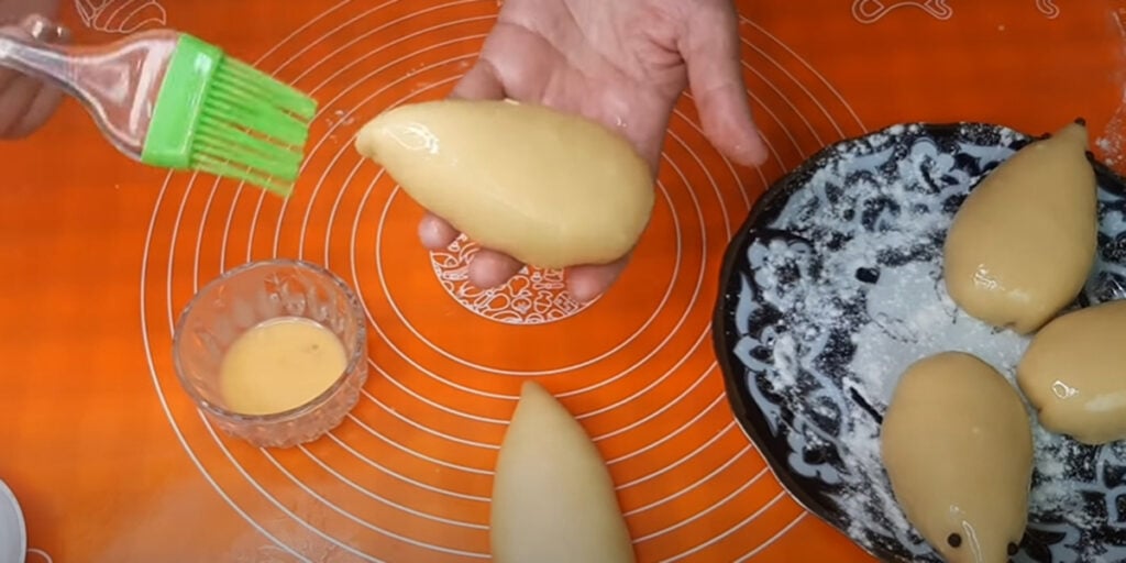 Slavnostní recept na ježky plněné lahodnou náplní - na stole budou středem pozornosti!