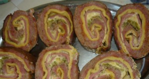 Roláda z mletého masa se slaninou a sýrem – recept i pro začátečníky