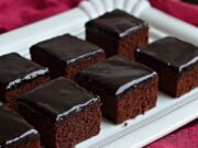 Dort s tmavou čokoládou a dýní – luxusní dezert pro zimní dny Dort s tmavou čokoládou a dýní – luxusní dezert pro zimní dny