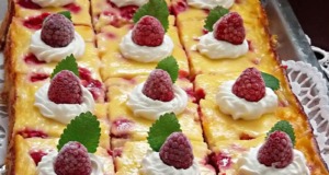 Tvarohový dort s malinami – dokonalá kombinace chutí