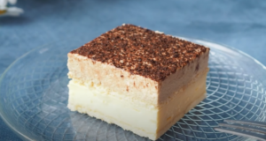 Pudinkové cappuccino řezy se sušenkami – harmonie chutí!