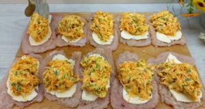 Recept na zapečené kuřecí závitky se zeleninou a sýrem: Ideální večeře pro celou rodinu
