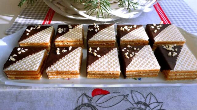 Vánoční karamelové grilážky Vánoční karamelové grilážky