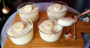 Lahodný kokosový dezert ve sklenici s mascarpone krémem – rozzáří váš stůl!