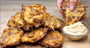 Připravte si tento recept na brambory s cibulí, které jsou chutnější než maso Recept na brambory s cibulí, které jsou chutnější než maso
